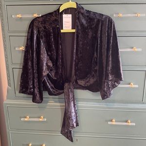 Dee Elly Black Velvet tie wrap crop shawl
